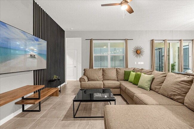 Building Photo - 262 Marcello Blvd