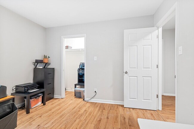 Building Photo - Private 3BR Retreat on 2 Wooded Acres in Clover with no HOA!!