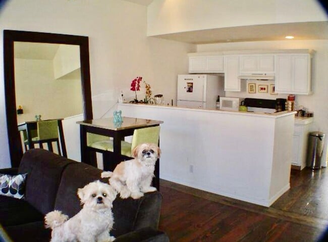 Building Photo - Glenwood Springs Townhouse