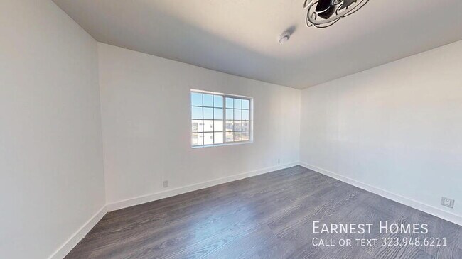 Building Photo - 14335 Huston St