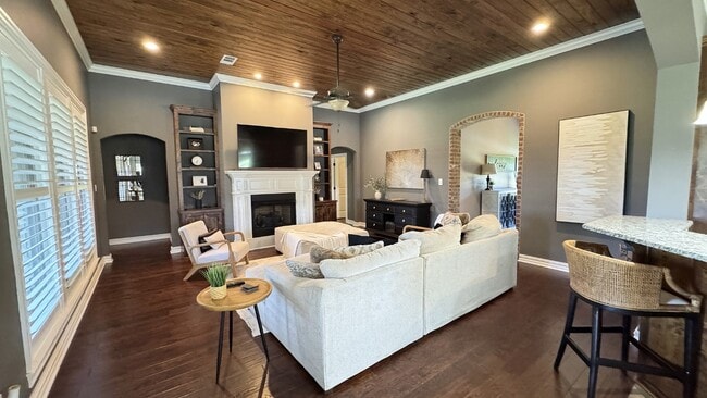 Building Photo - 210 Bayou Trace Drive