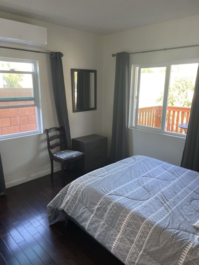 Building Photo - Wonderful Newly Remodeled 2 Bedroom House in Prime Alhambra Location