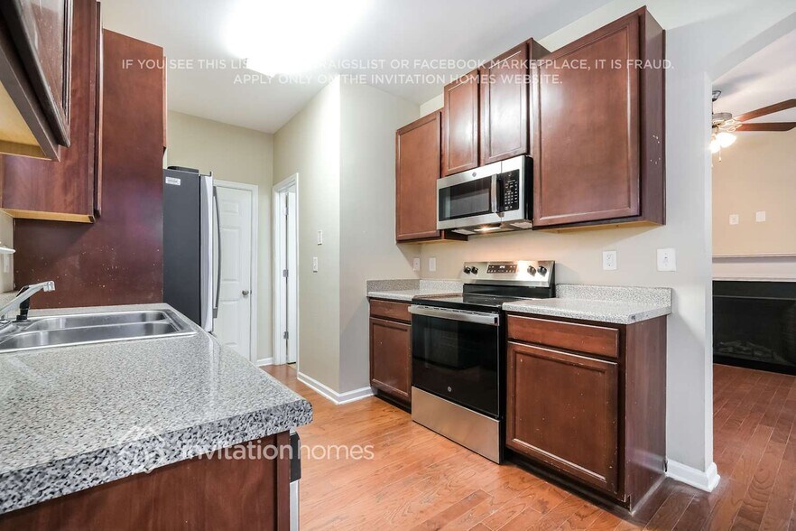 Building Photo - 864 Lobdale Falls Dr