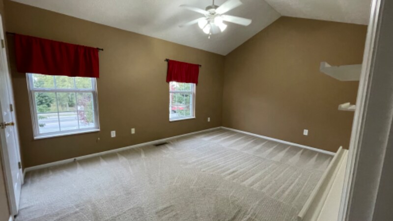 Building Photo - 593 Lazelle Rd