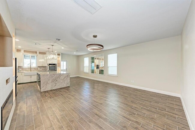 Building Photo - 1529 Brimhurst Dr