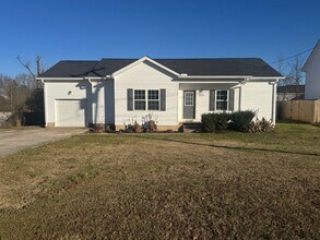 Building Photo - Welcome Home!!!