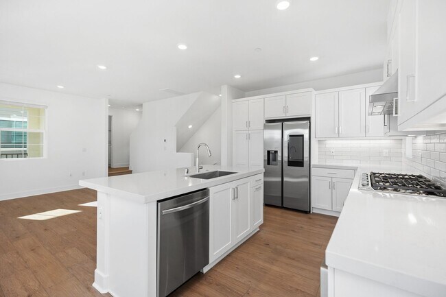 Building Photo - Brand-New Home for Lease in Rancho Mission Viejo – Resort-Style Living