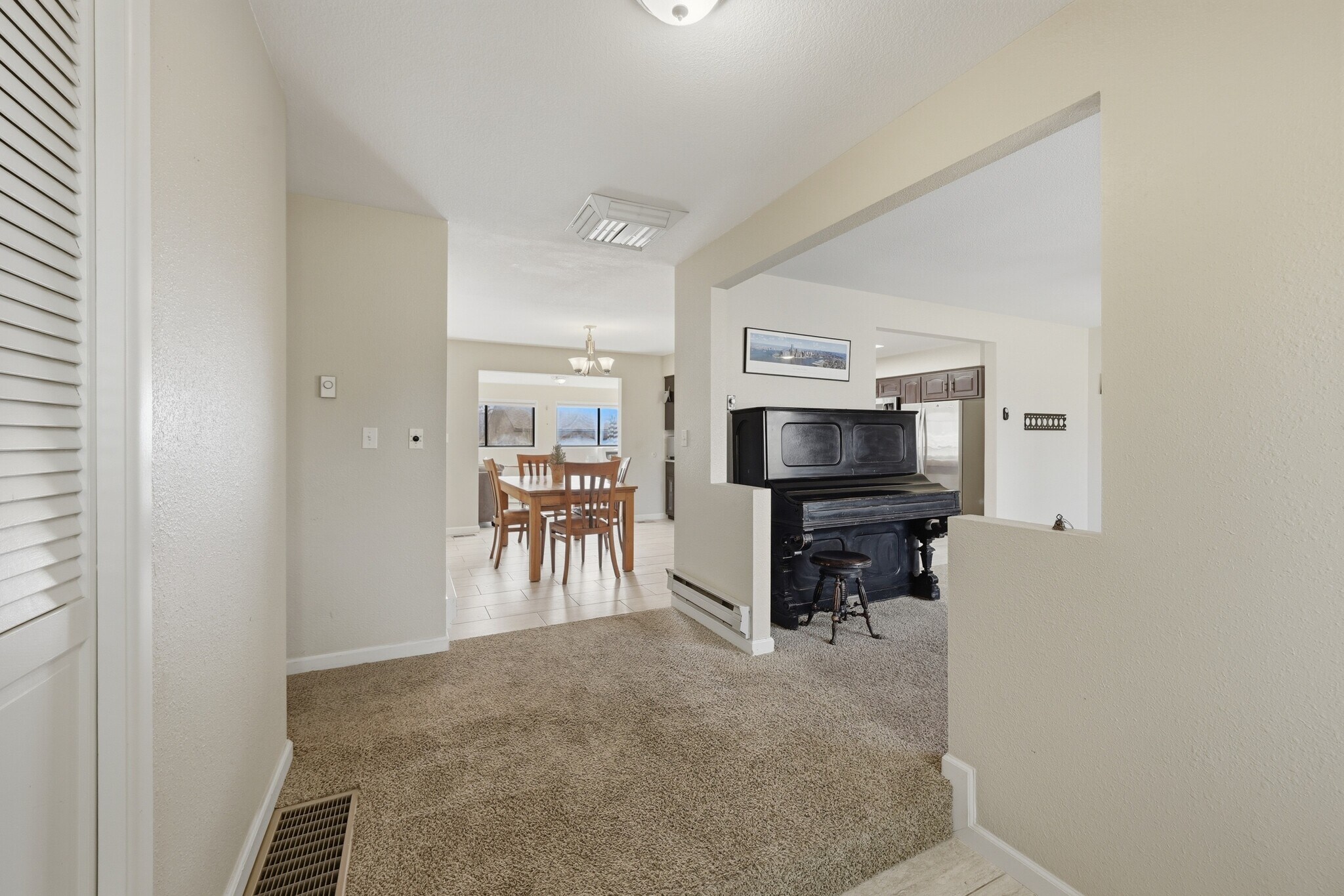 Building Photo - 1040 S Fulton St