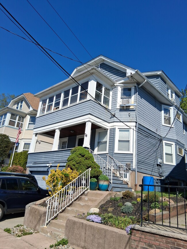 Building Photo - 78 Savoy Pl