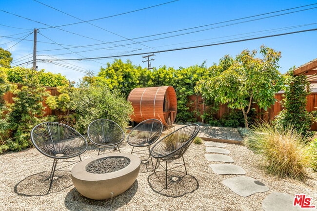 Building Photo - 13324 Zanja St