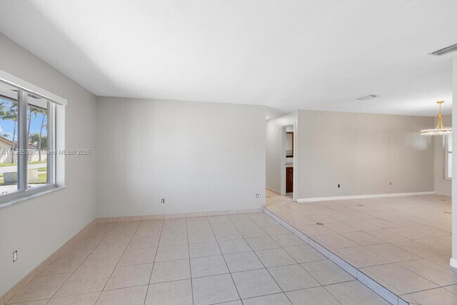 Building Photo - 14020 SW 38th St