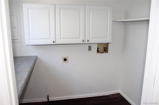 Building Photo - Home in Saddlebrook, Parker!