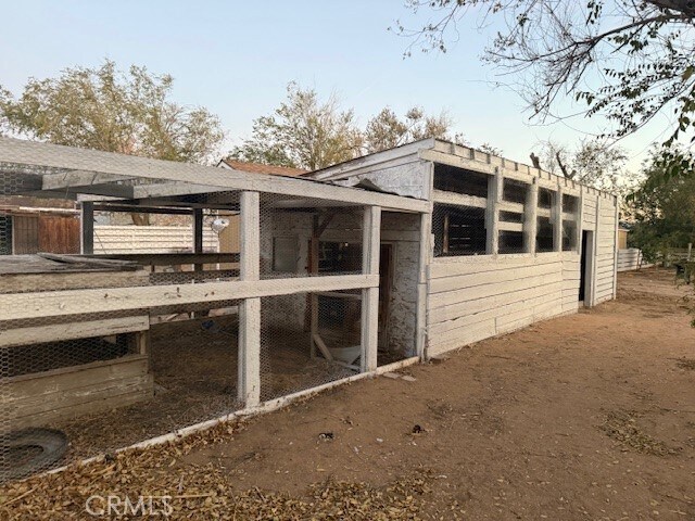 Building Photo - 16100 Navajo Rd