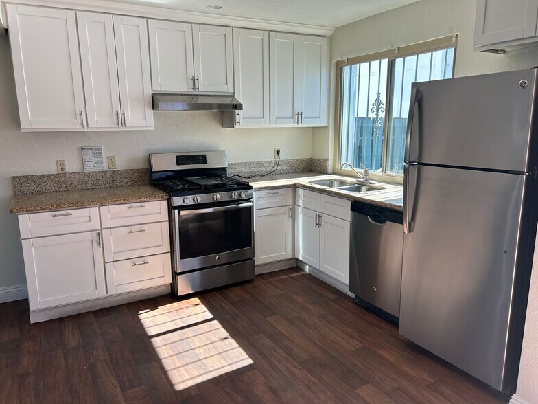 Building Photo - 4276 Kona Coast Way