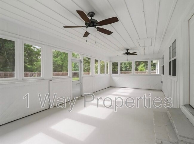 Building Photo - 80249 N Willie Rd