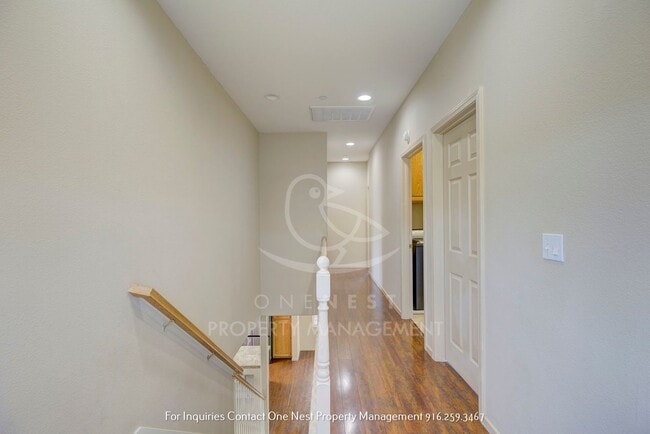 Building Photo - Lincoln Crossing; 4 bedroom in Gated commu...