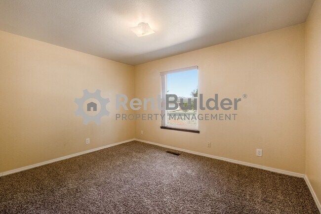 Building Photo - APPLY TODAY!