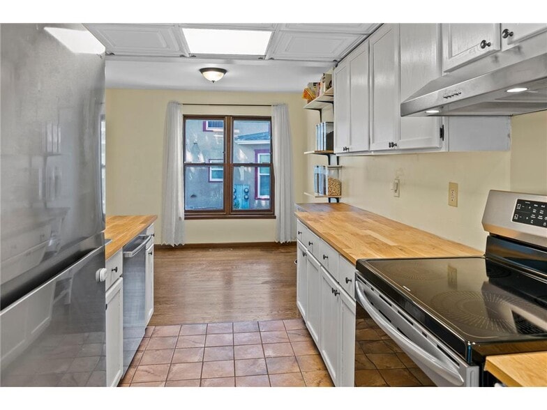 Inf dining - 524 20th Ave S