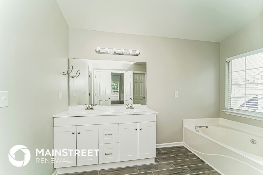 Building Photo - 11619 Erwin Ridge Ave