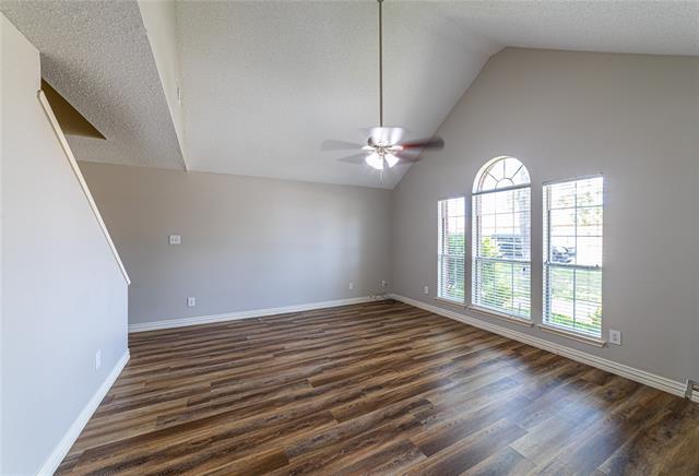 Building Photo - 1711 Kennedy Dr