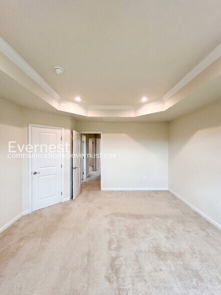 Building Photo - 8808 Stevenson Ln