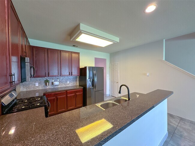 Building Photo - 14819 Grove Canyon Ct