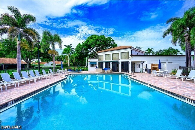 Building Photo - 586 Beachwalk Cir