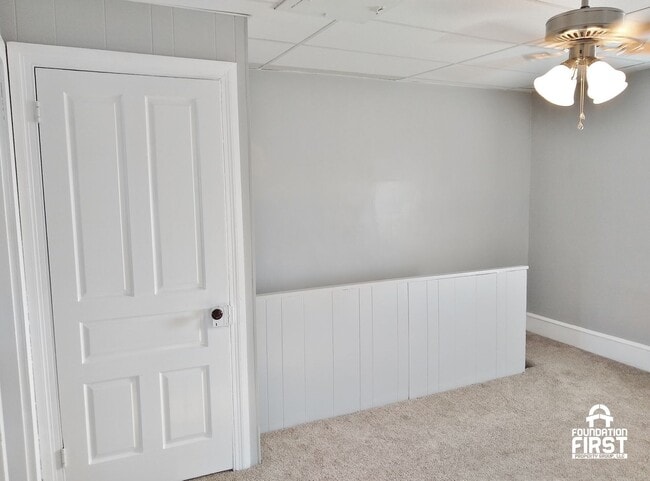 Building Photo - 5 Bed / 2 Bath Single Family Duplex