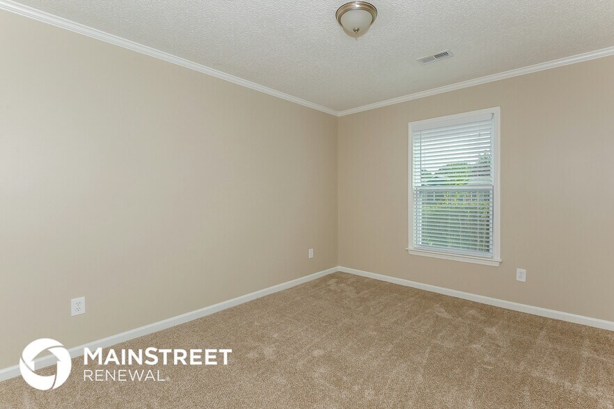 Building Photo - 4120 Steele Oaks Dr