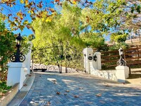 Building Photo - 31541 Peppertree-Bend
