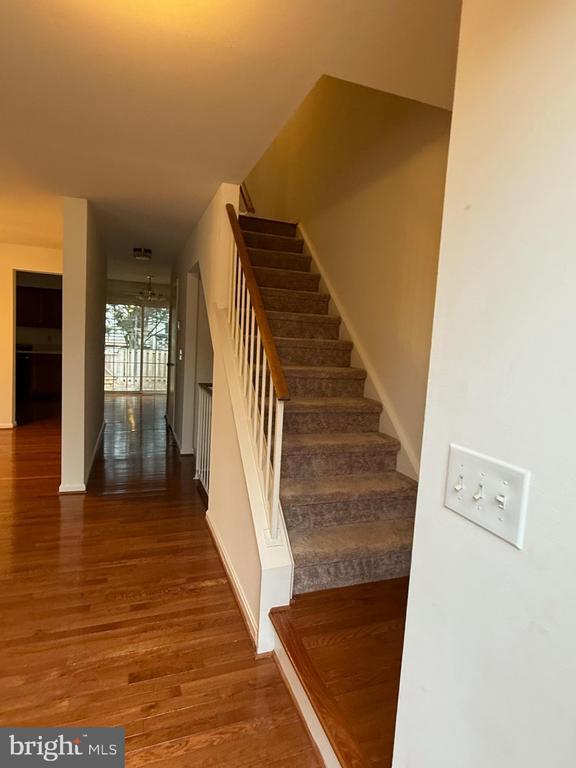 Building Photo - 10727 Gideon Ct