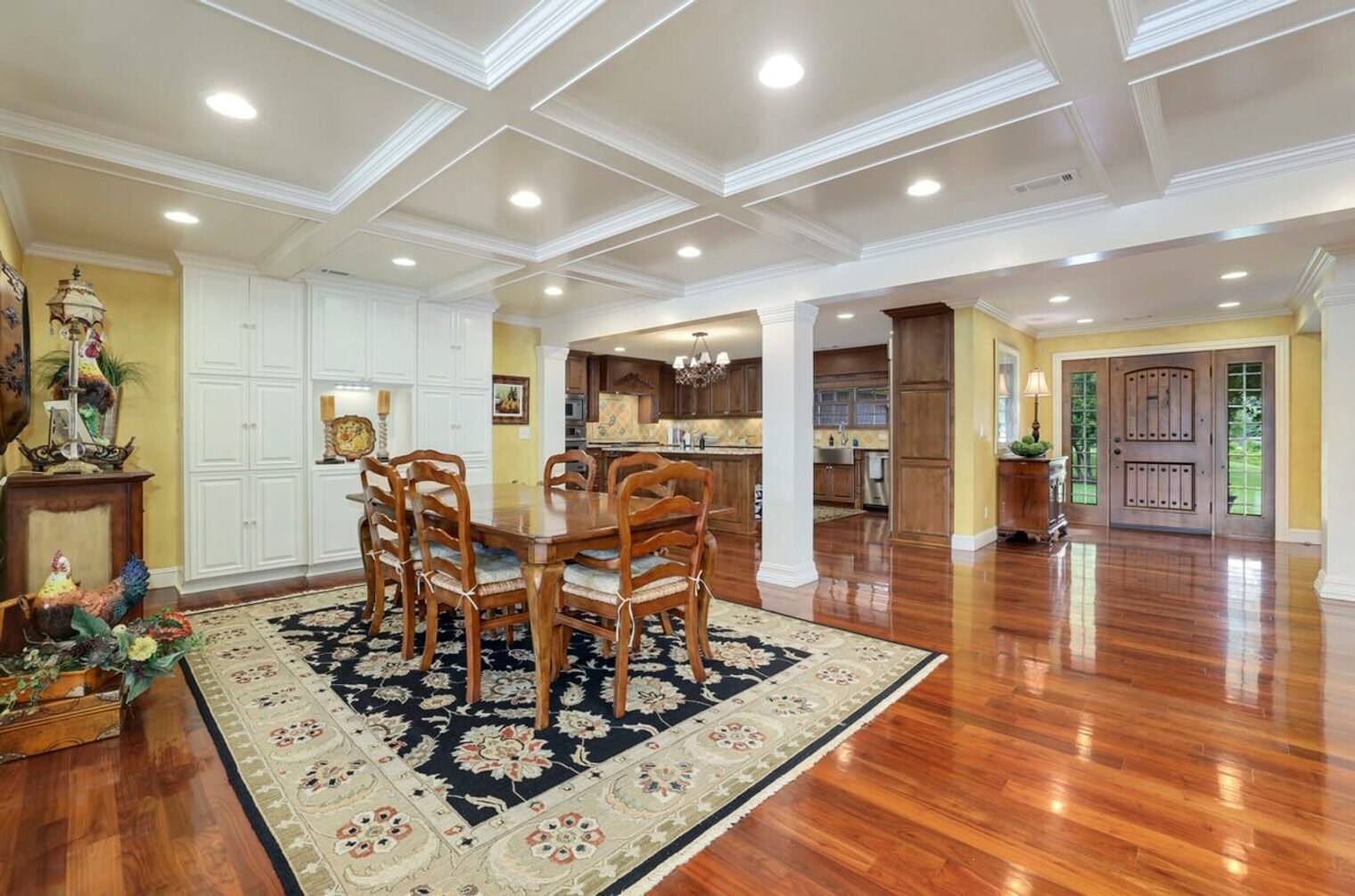 Building Photo - 18436 Ponderosa Dr