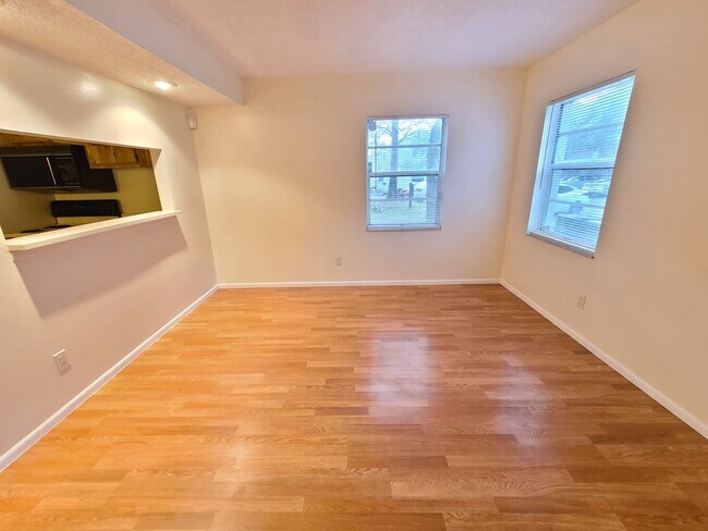 Primary Photo - 7149 E Bank Dr
