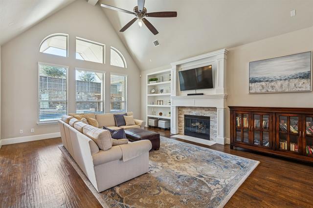 Building Photo - 701 Cherrywood Dr