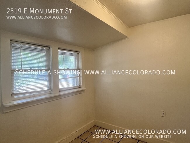 Building Photo - 2519 E Monument St