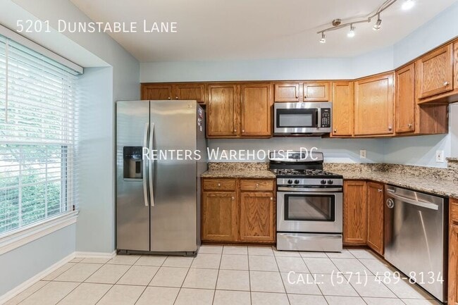 Building Photo - 5201 Dunstable Ln