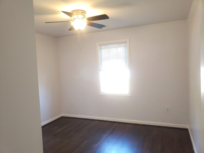 Building Photo - 501 E Brookland Park Blvd