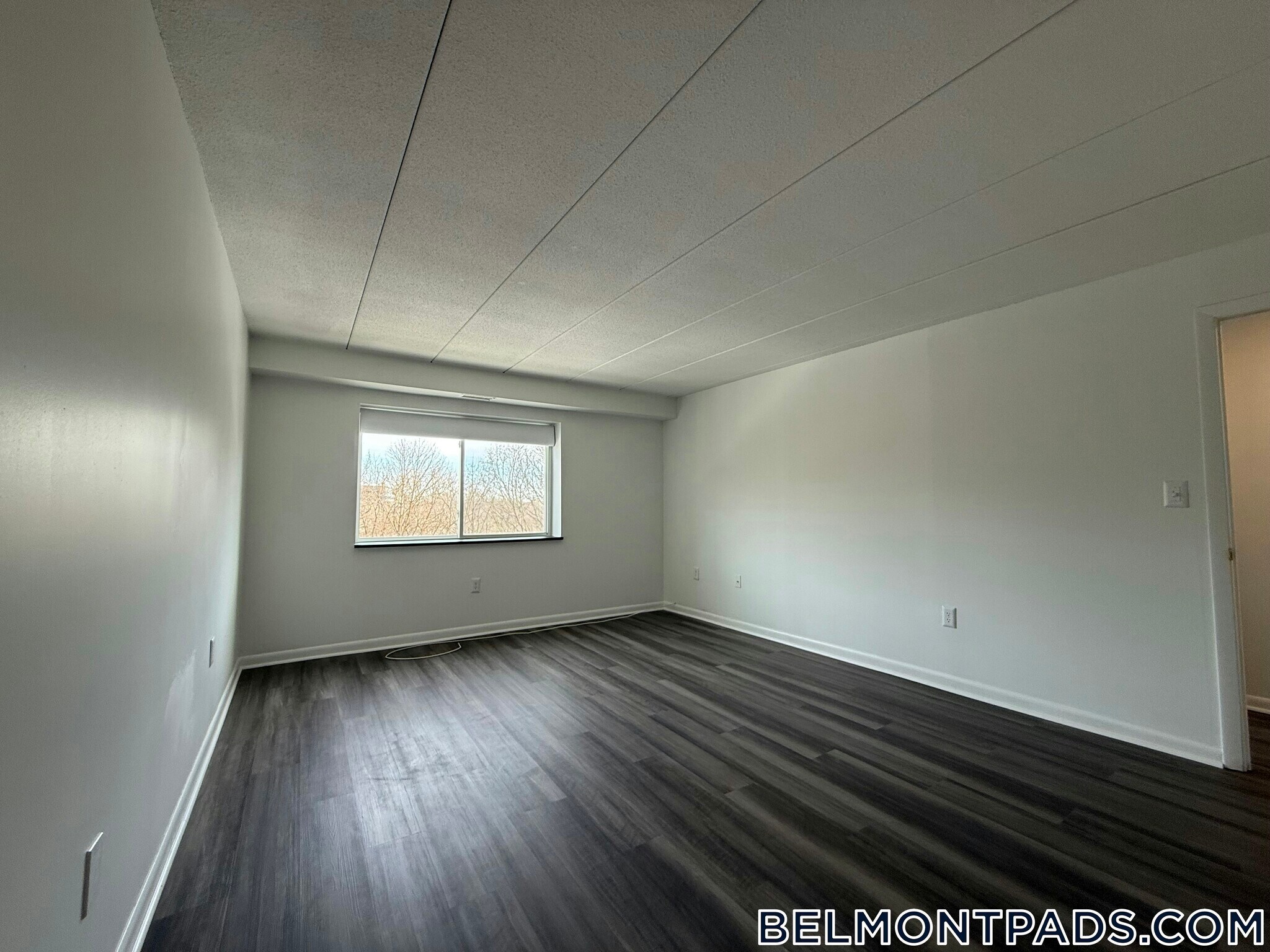 Building Photo - 55 Hill Rd