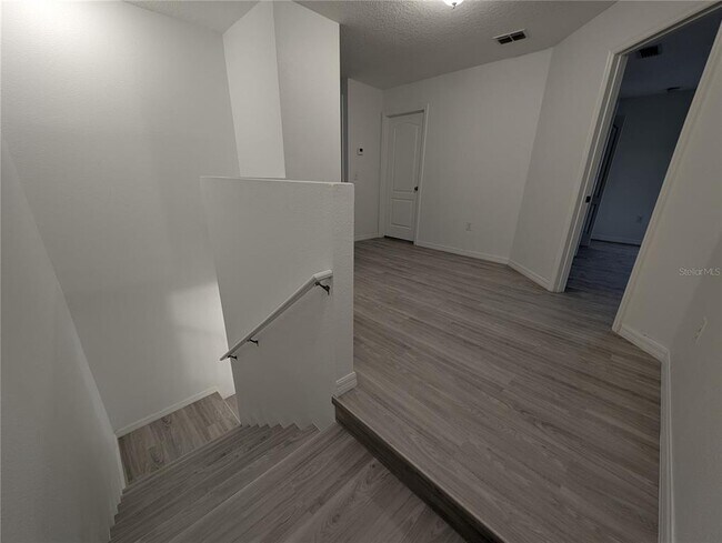 Building Photo - 2203 Chatham Pl Dr