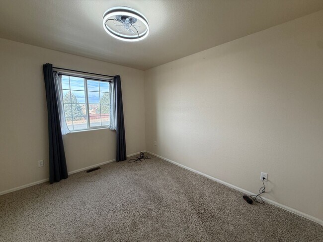 Building Photo - 3 Bed 3 Bath Townhome in Stetson Hills – Prime Location Near Powers Corridor!