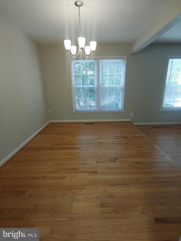Building Photo - 1744 Laurance Ct