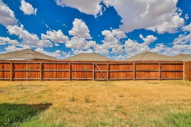 Building Photo - 8810 16th St