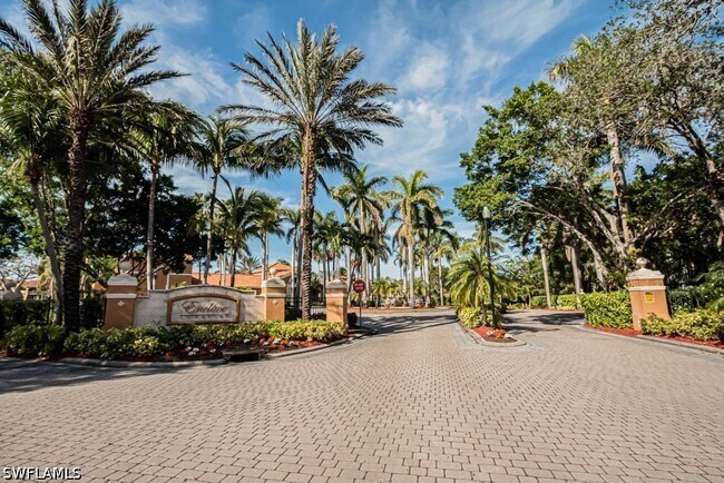 Building Photo - 1230 Wildwood Lakes Blvd