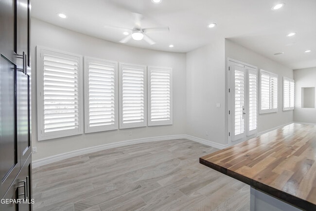 Building Photo - 6489 Calle Placido Dr