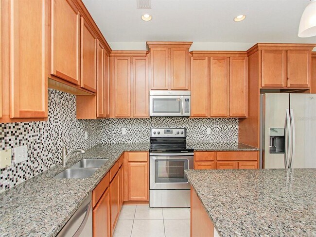 Building Photo - 10070 Eagle Creek Center Blvd