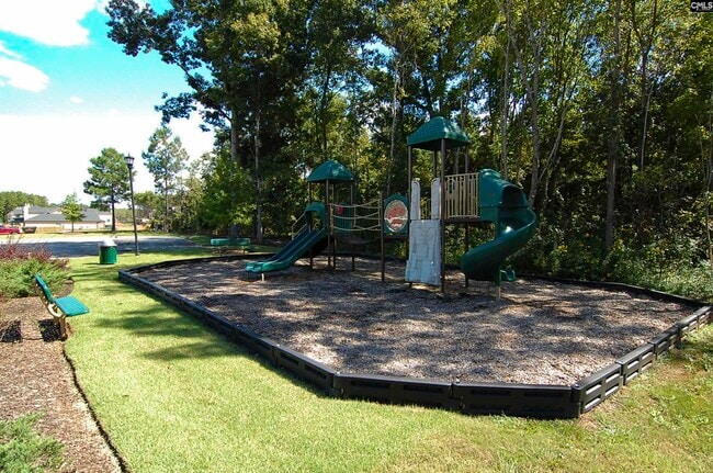 Building Photo - 414 Tulip Way