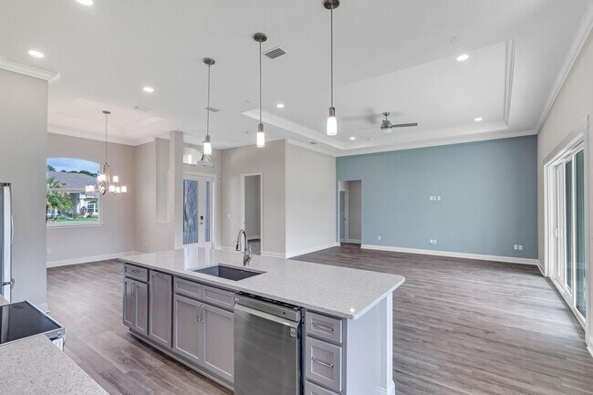 Building Photo - 5 Eastvue Pl