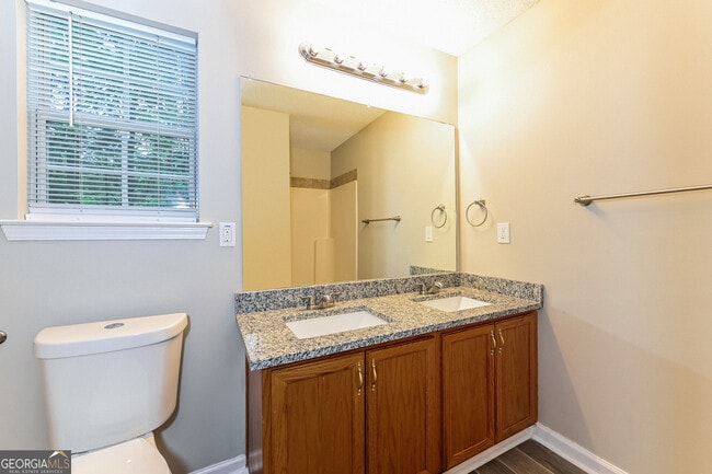 Building Photo - 6034 Waggoner Ct