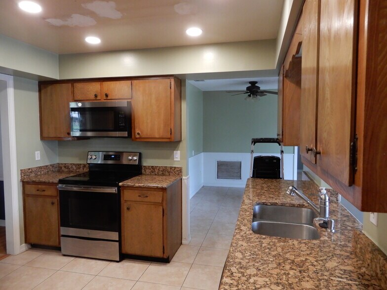 Building Photo - 4407 Jamerson Pl