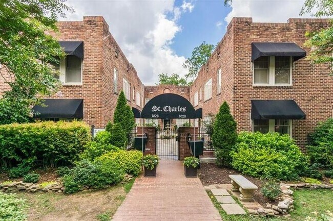 Building Photo - 1026 St Charles Ave NE